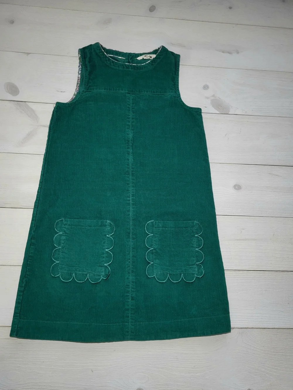 Mini Boden Dress Cotton Corduroy Scallop Pockets Girl's Size 10/11.